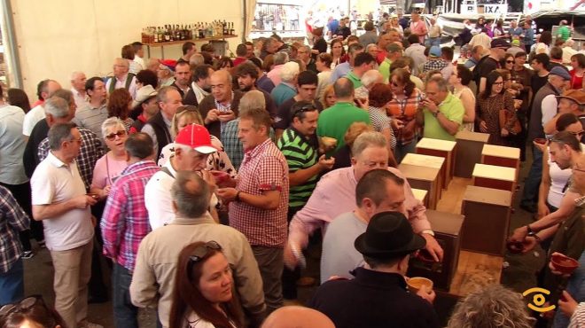 Unha edición anterior da Festa do Viño de Negueira de Muñiz