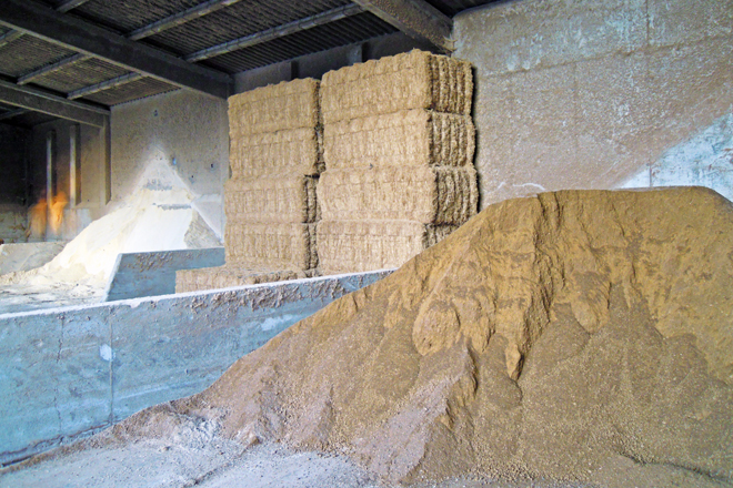 Almacén de materias primas de SAT San Miguel