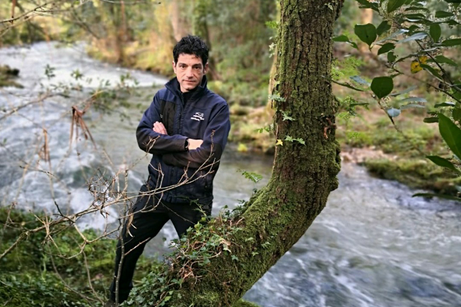 Eloi Rodríguez. Garda Fluvial de Augas de Galicia nunha das zonas de dinamización dos bosques de ribeira. 