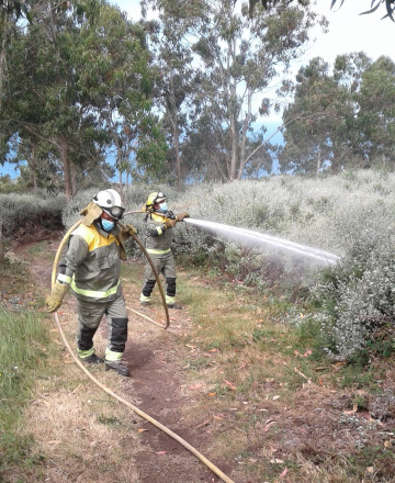 Traballos de formación do persoal de loita contra os incendios