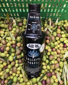 Aceite Colleita Propia elaborado só con olivas galegas.