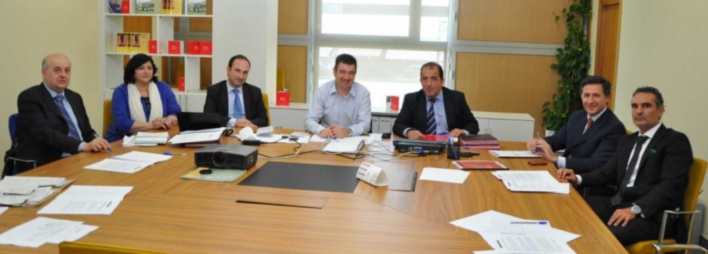 Actual directiva de Asogacarne, de la que forman parte representantes de los principales mataderos y empresas cárnicas gallegas