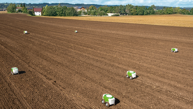 Pequeñas unidades de robots autonomos de Fendt__