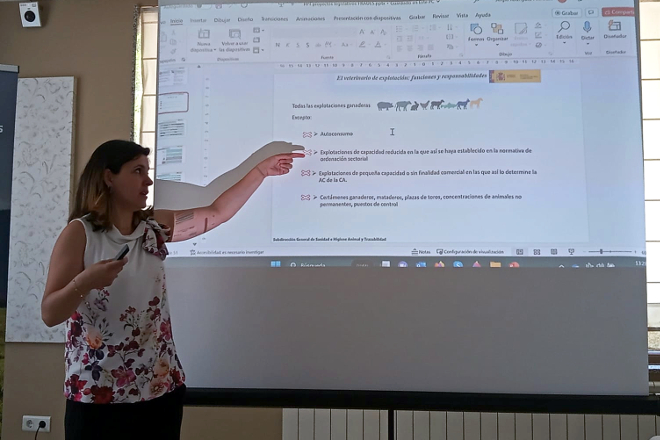 Raquel Gómez, durante las jornadas organizadas por la Cooperativa Central de Frades