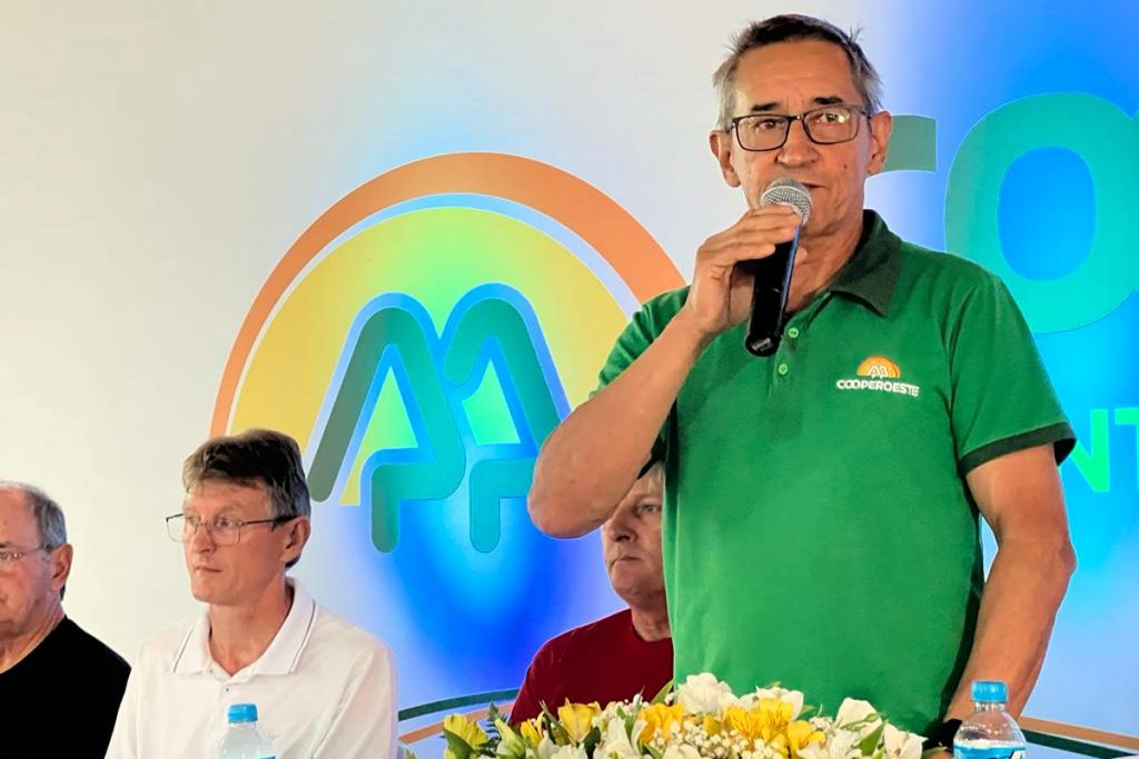 Sebastião S. Vilanova, presidente da cooperativa brasileira Cooperoeste