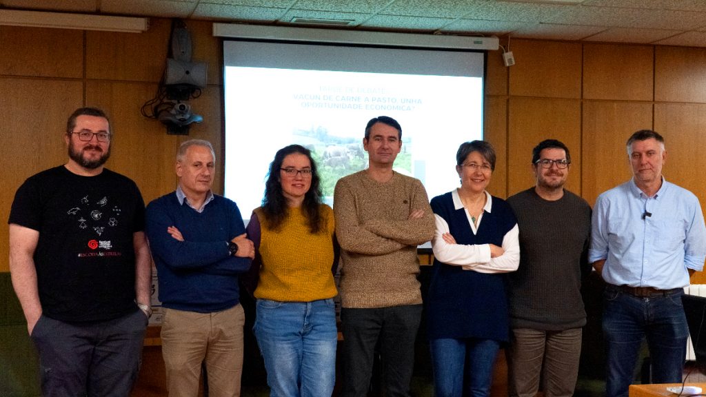 Integrantes do Grupo Operativo durante a xornada de presentación de resultados do primeiro ano