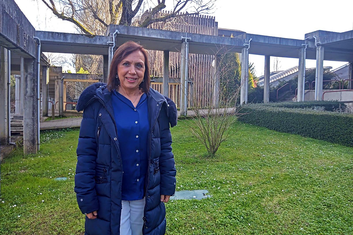 Esperanza Álvarez, ás portas da Escola Politécnica Superior de Enxeñería do Campus de Lugo