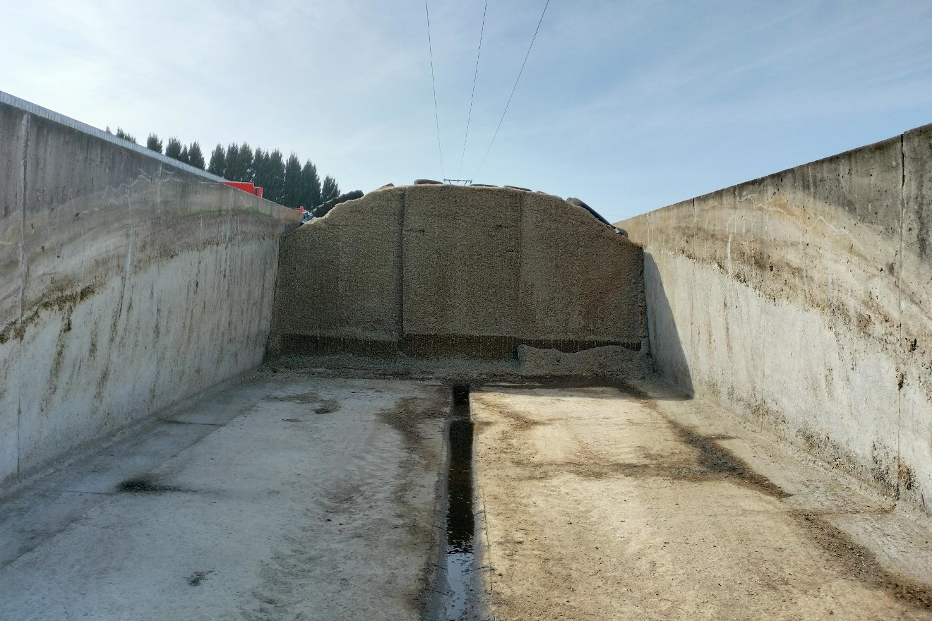 DE HEUS TRES FORRAXE SILO