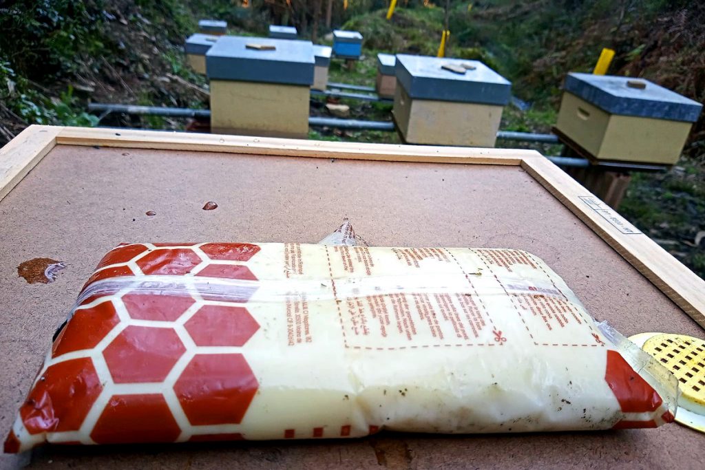 Alimento sólido de mantenimiento, usado en otoño-invierno en las colmenas