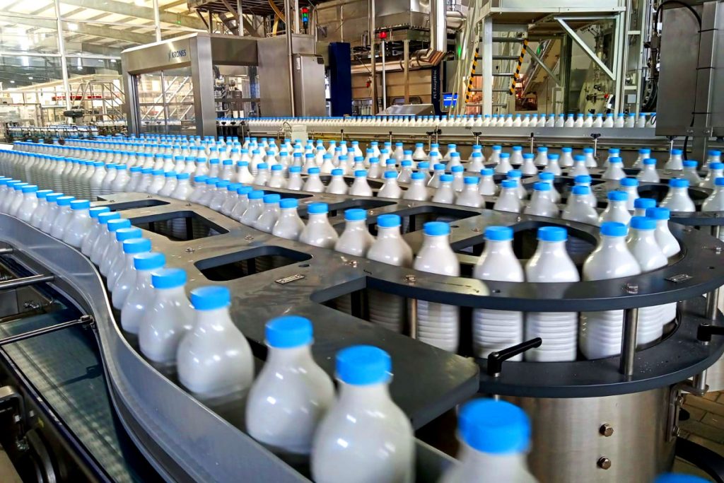 Liña de envasado en botella da factoría Ceao II do Grupo Lence