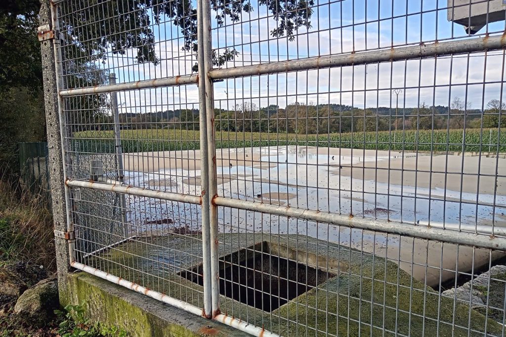 Instalaron un sistema de carga mediante un pozo que evita ter que manipular o depósito para cargar o xurro